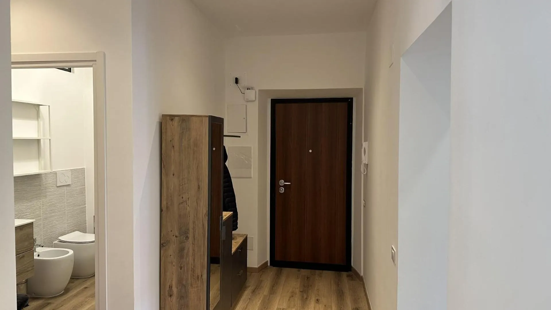 Rm 191 - La Tua Casa Lontano Da Casa Apartman Róma Olaszország